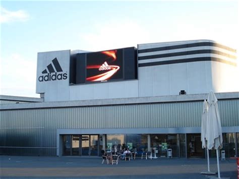 adidas schuhe outlet berlin|Adidas outlet Berlin wustermark.